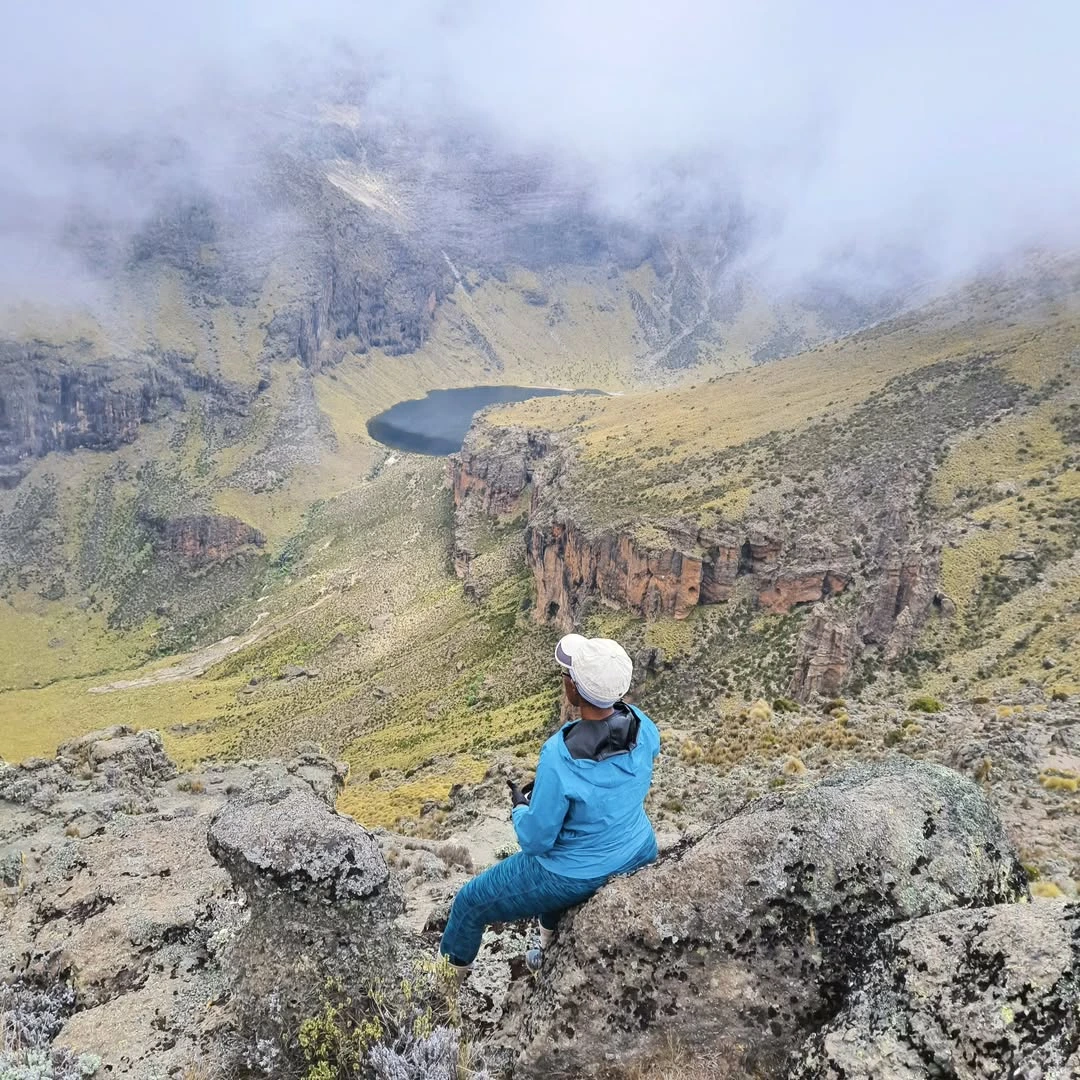 Mount Kenya professional hiking guides